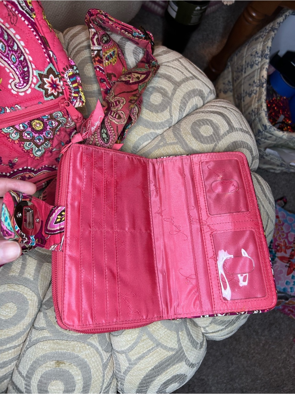 Vera Bradley On the Go call me coral pattern crossbody with matching wallet - Picture 9 of 10
